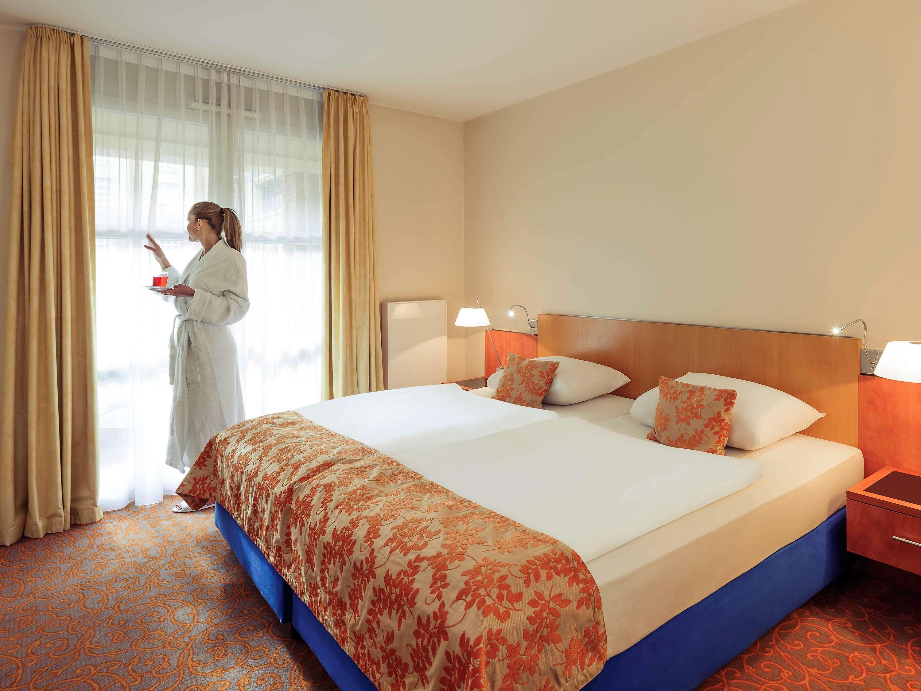 Hotel Mercure & Residenz Checkpoint Charlie 4*