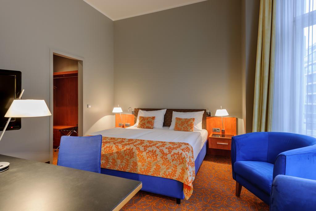 Mercure & Residenz Checkpoint Charlie Hotel Berlino